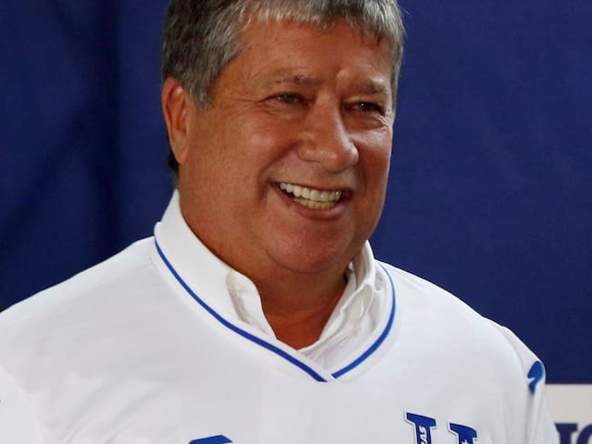 Hernán Darío Gómez durante su presentación en Honduras.