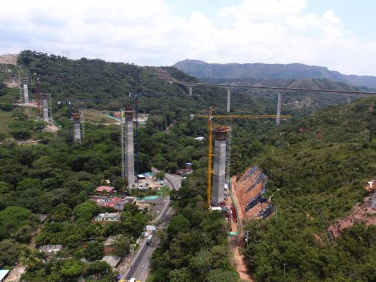 En un 75% están las obras del viaducto de Gualanday, Tolima