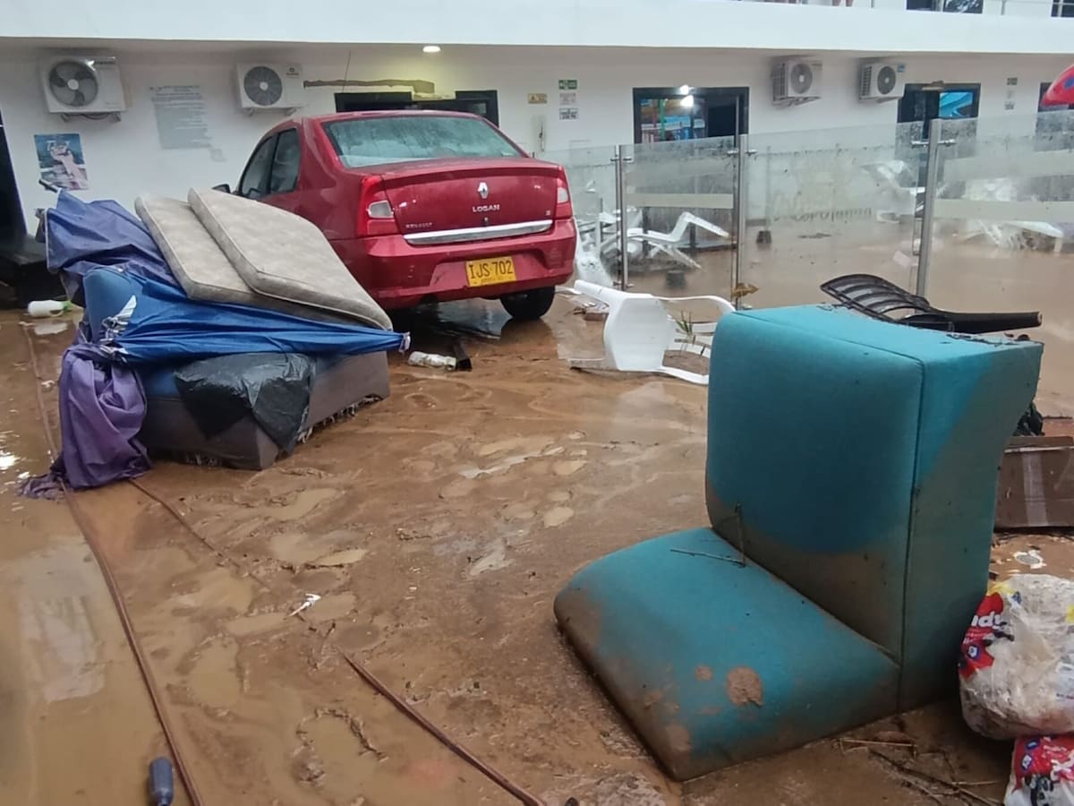 “Lo perdimos todo, unos $400 millones”: dueña de hotel afectada por inundaciones en Melgar