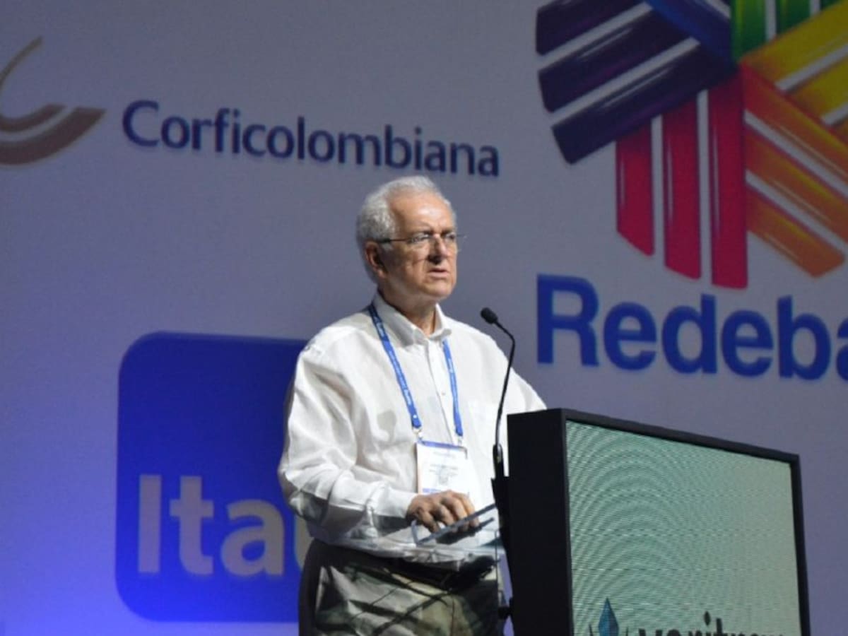 “El 4x1000 continúa, punto”: ministro de Hacienda