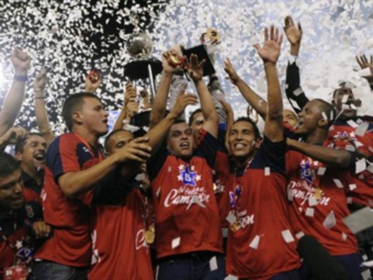 Barcelona el primer club del mundo. Independiente Medellín el mejor colombiano