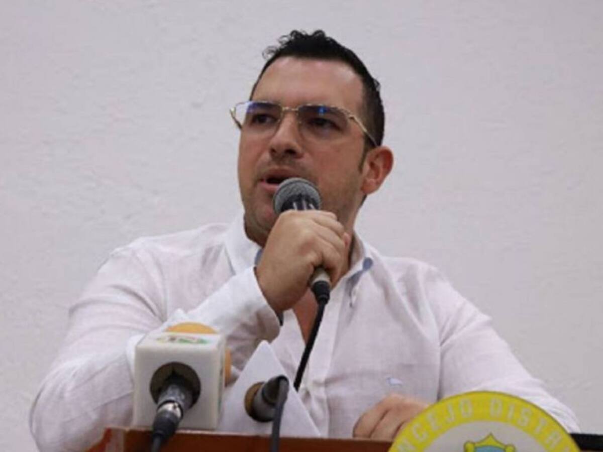 Procuraduría suspende e investiga al contralor de Barranquilla