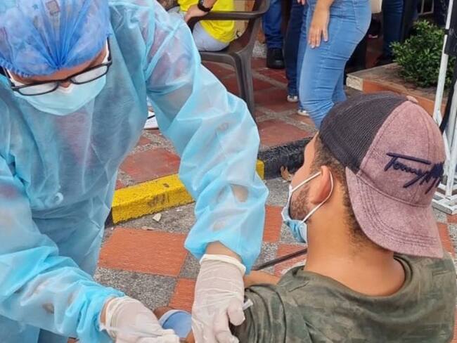 Vacunación contra el COVID-19