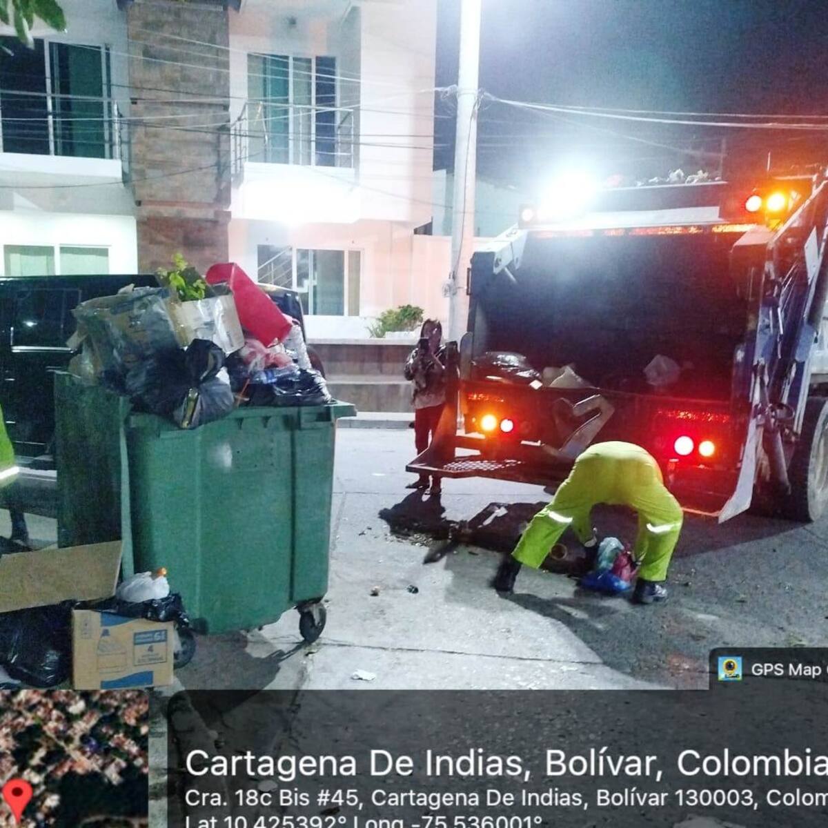 Normalizado servicio de aseo en la Urbanización La Española de Cartagena