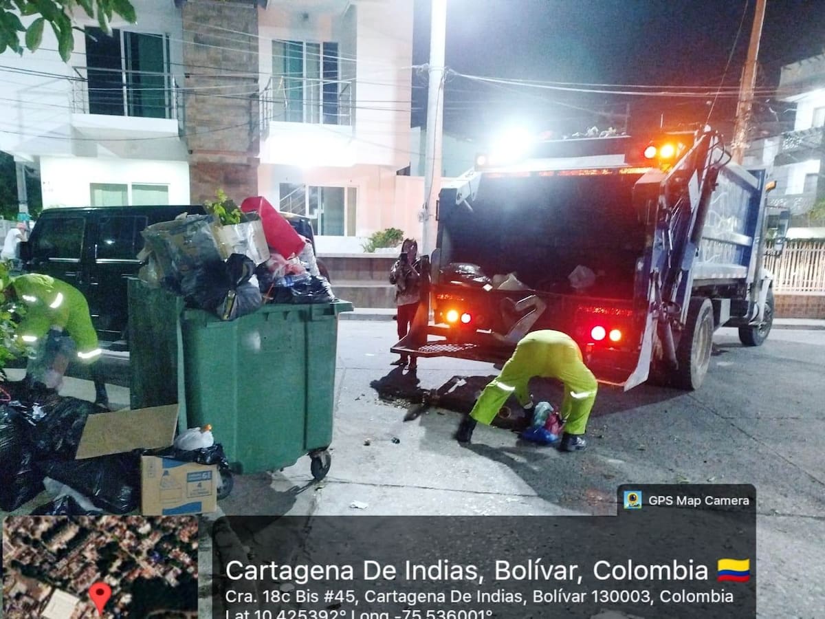 Normalizado servicio de aseo en la Urbanización La Española de Cartagena