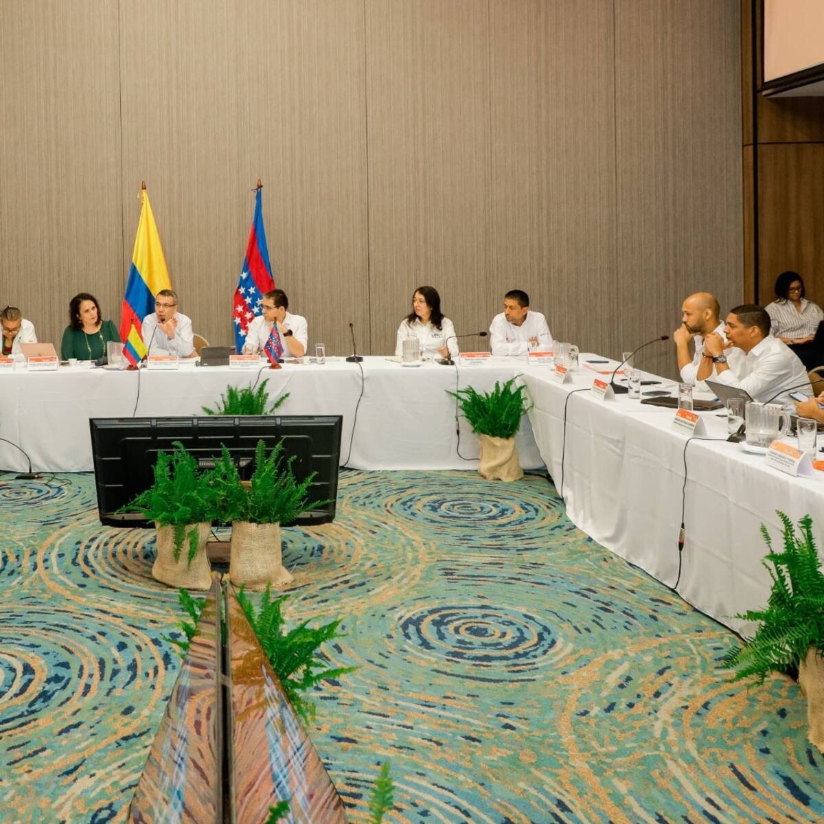 Tren, vías y aeropuerto, conclusiones de la visita del Ministro de Transporte al Magdalena