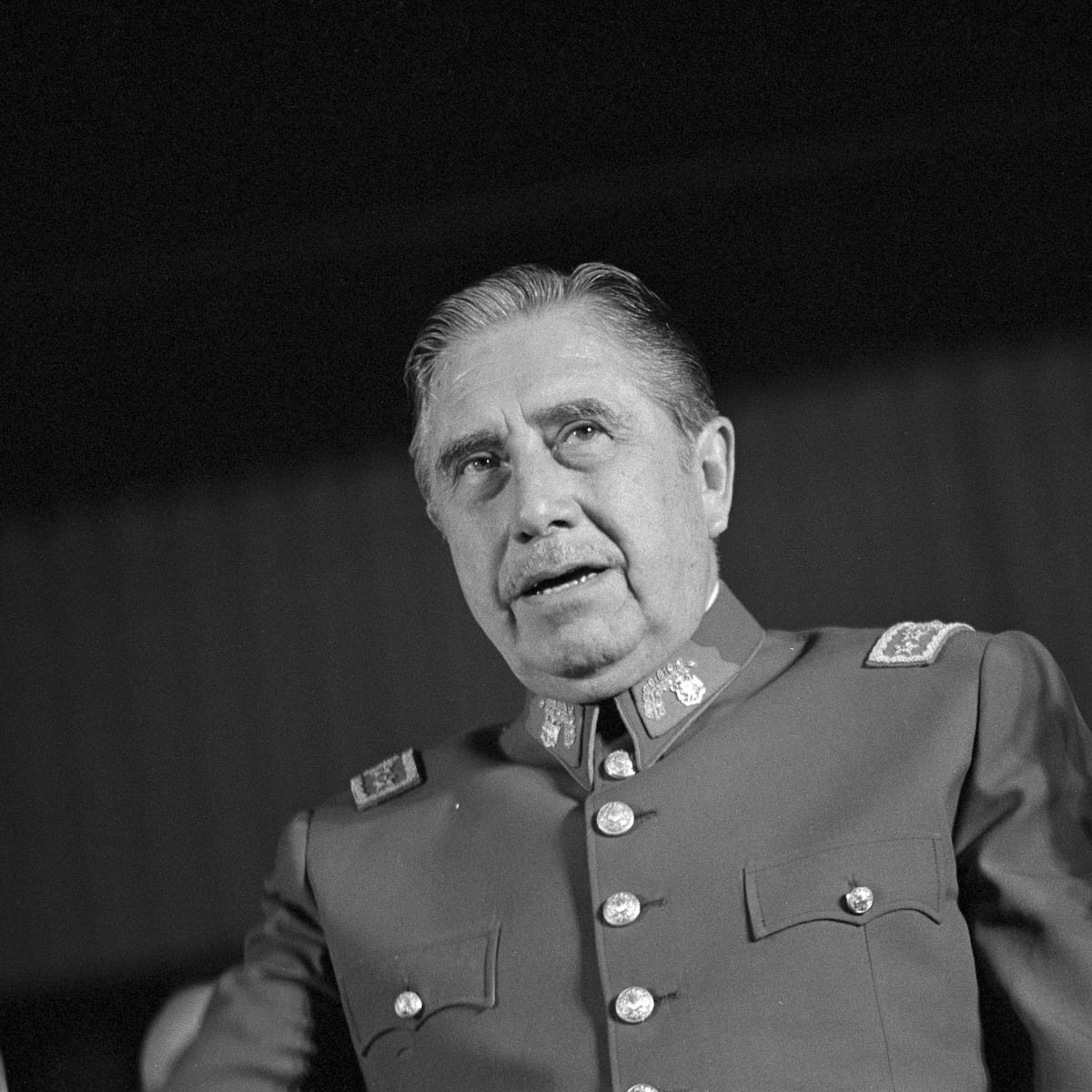 Gobierno chileno no descarta indultar condenados por crímenes en dictadura de Pinochet