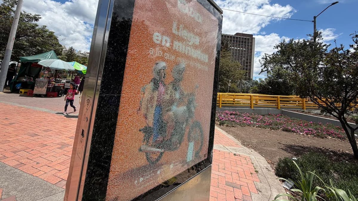 Vandalismo al mobiliario urbano le costó $9.125 millones a Bogotá entre 2024 y 2026