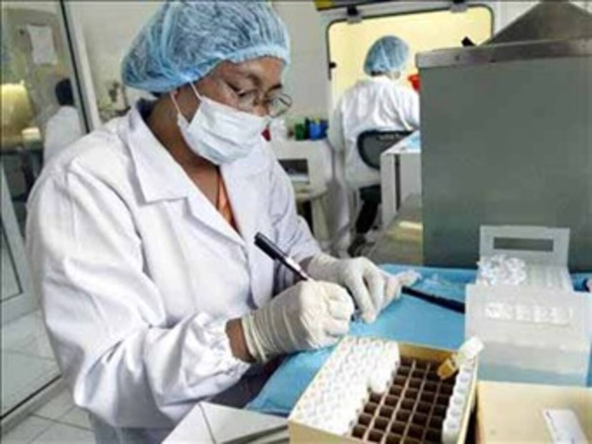 A los científicos en Colombia se les cobra por investigar