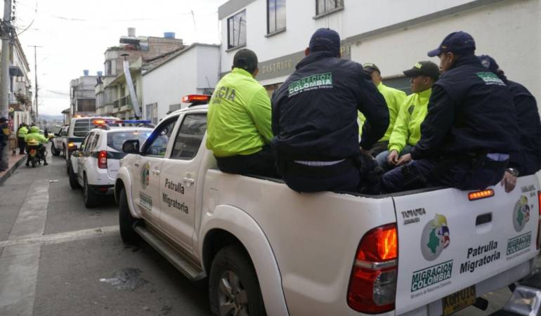 Los operativos migratorios se adelantan en conjunto con la fuerza pública.