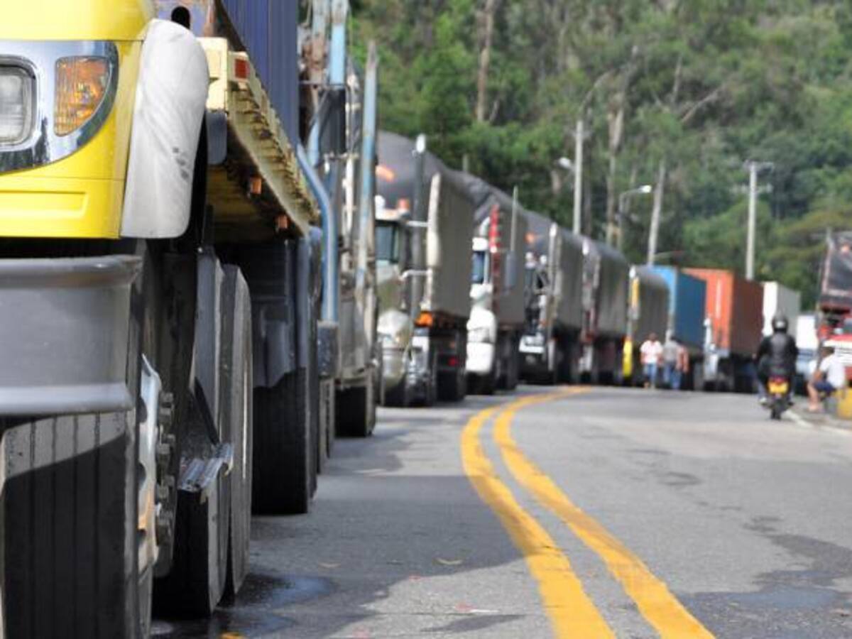 La mesa sigue abierta y esperamos que la cruzada camionera regrese a negociar: MinTransporte
