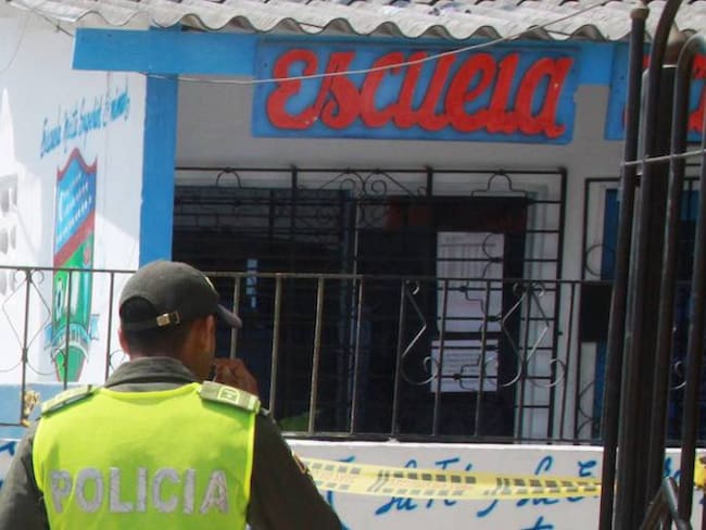 En Cartagena un estudiante asesinó a otro en la puerta del colegio