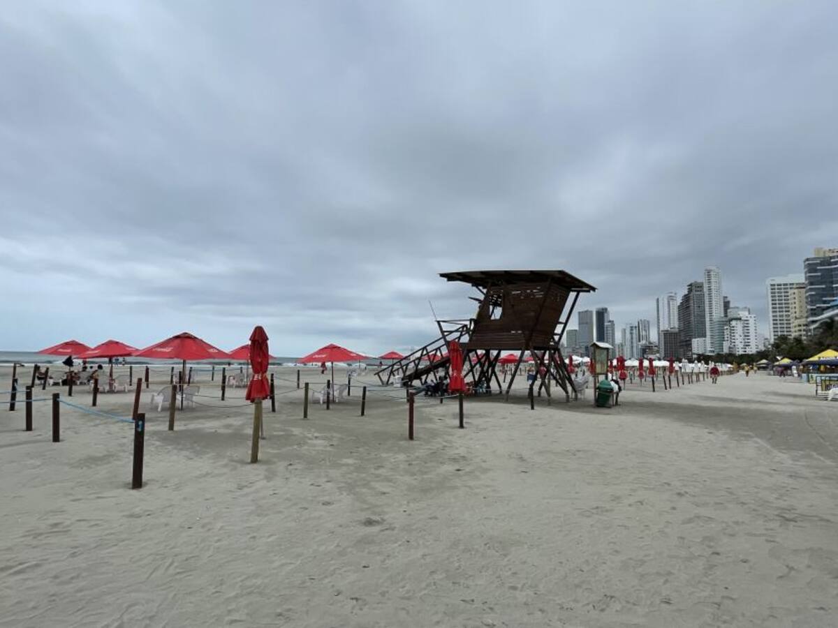 Salvavidas rescataron a 16 personas en las playas de Cartagena