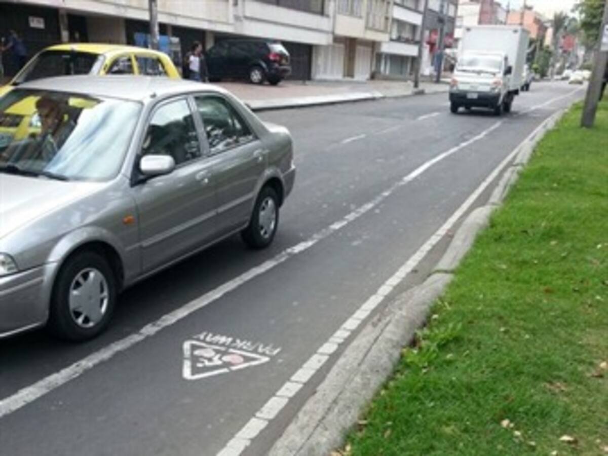 Ciudadanos ‘piratean bicicarriles’ en la localidad de Teusaquillo