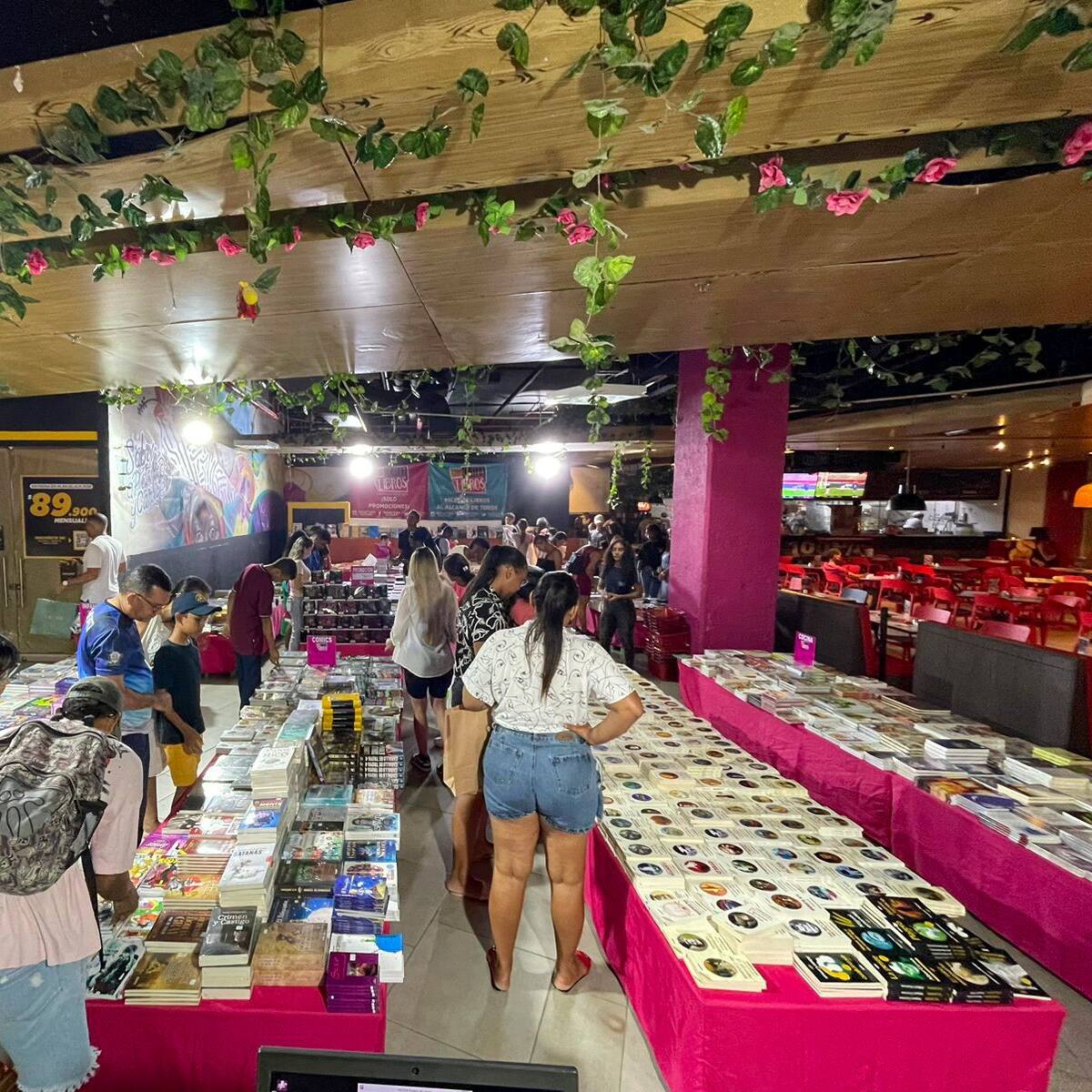 ¡Aprovecha! El Gran Outlet de Libros está en Cartagena