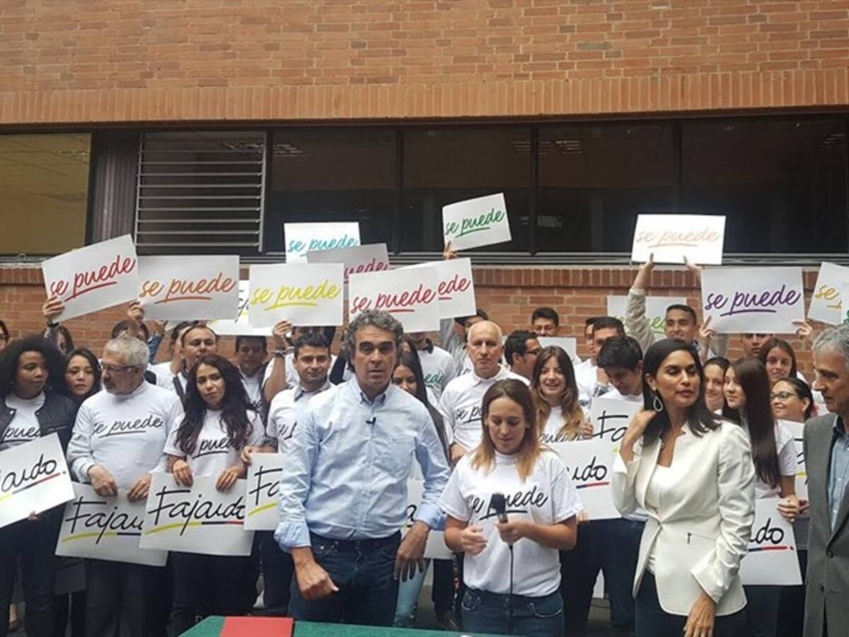 Con la promesa de una política distinta, Fajardo lanza su campaña presidencial