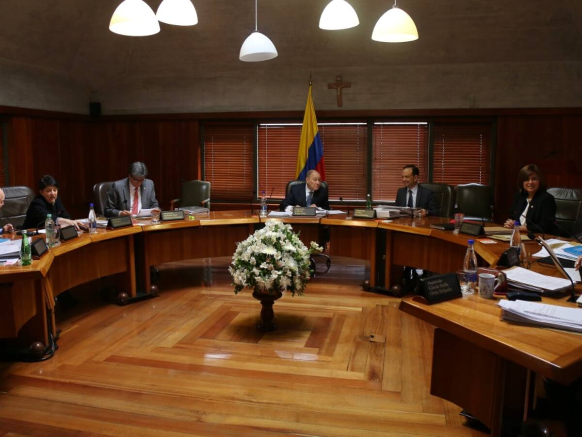 La corte constitucional declarará exequibles los decretos de emergencia