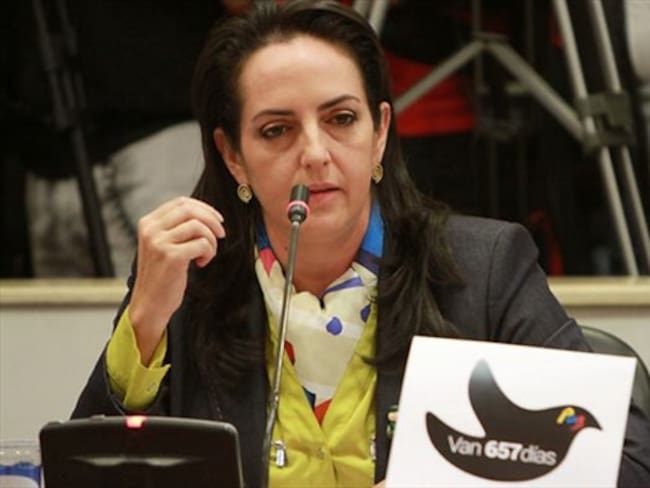 Representante Cabal dice tener pruebas de ‘derribamiento’ de helicóptero