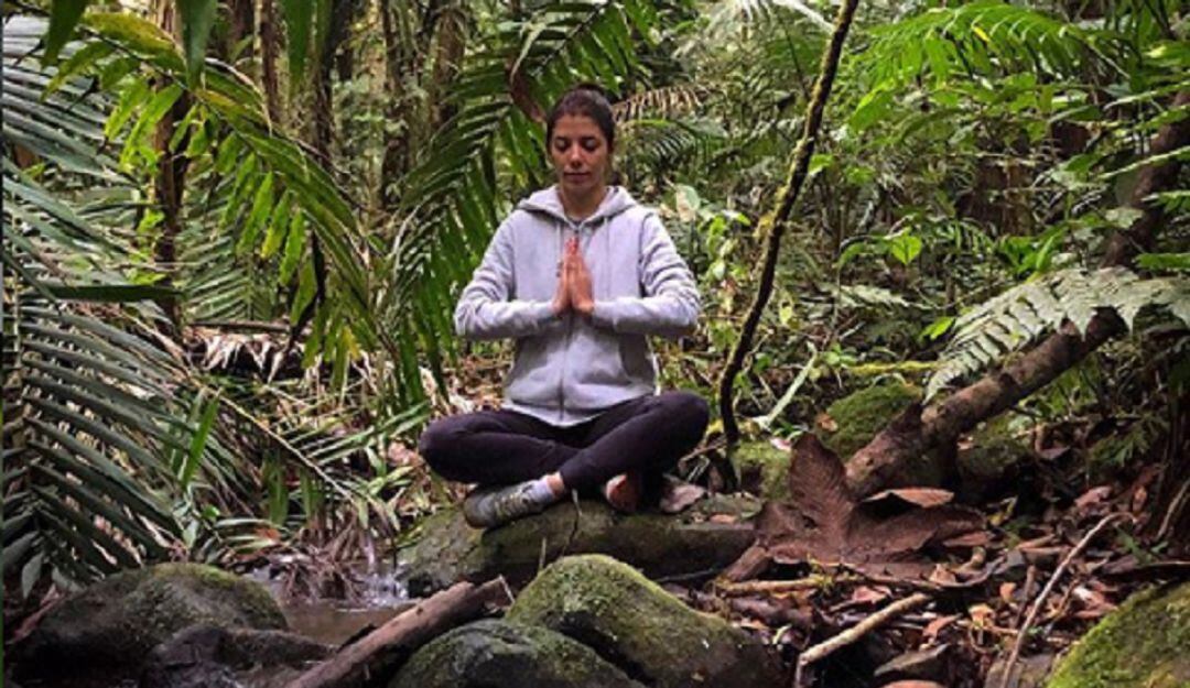 "Pisemos lento, toquemos suave, miremos mucho", @lluviadebosque