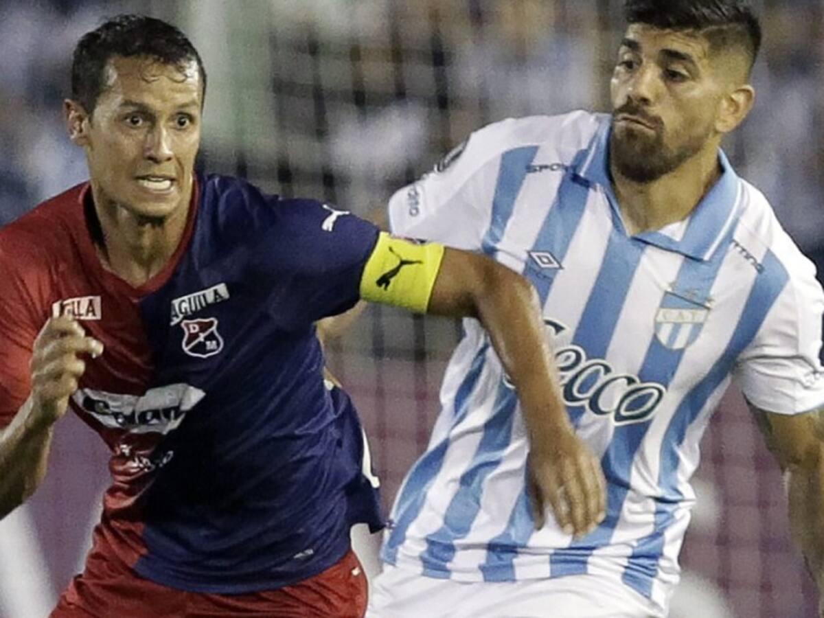 Jugadores del fútbol colombiano apoyan aplazamiento de la Liga
