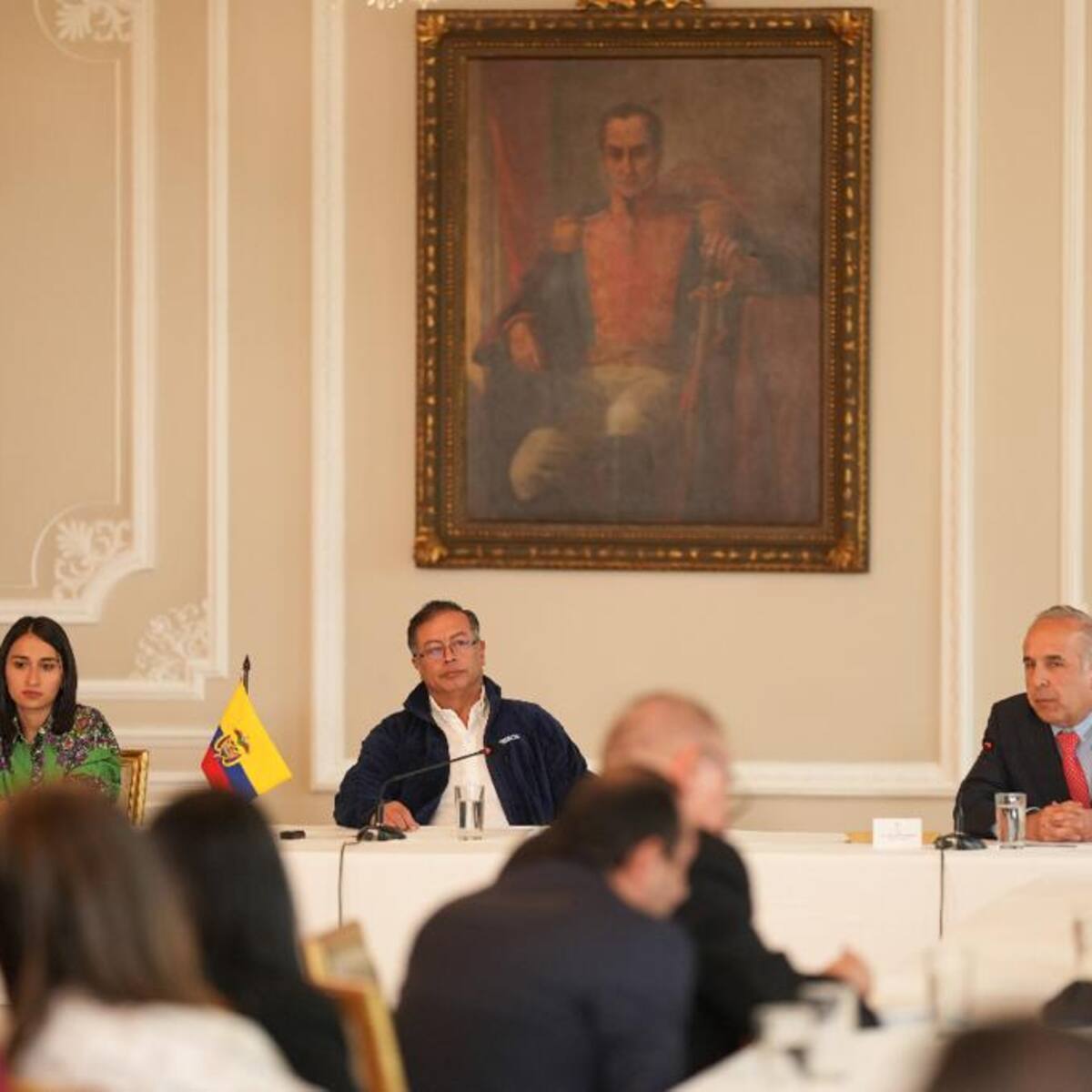 Taxistas insatisfechos tras reunión con el presidente Petro