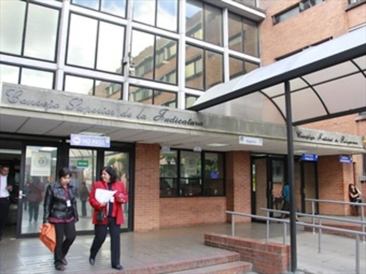 Fiscalía iniciará procesos penales a quienes continúen con paro judicial