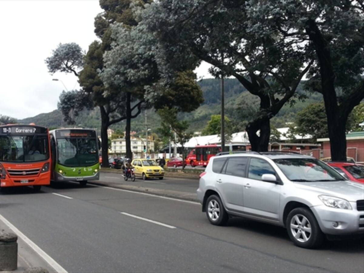 Conductores de SITP que no acaten carriles preferenciales serán sancionados