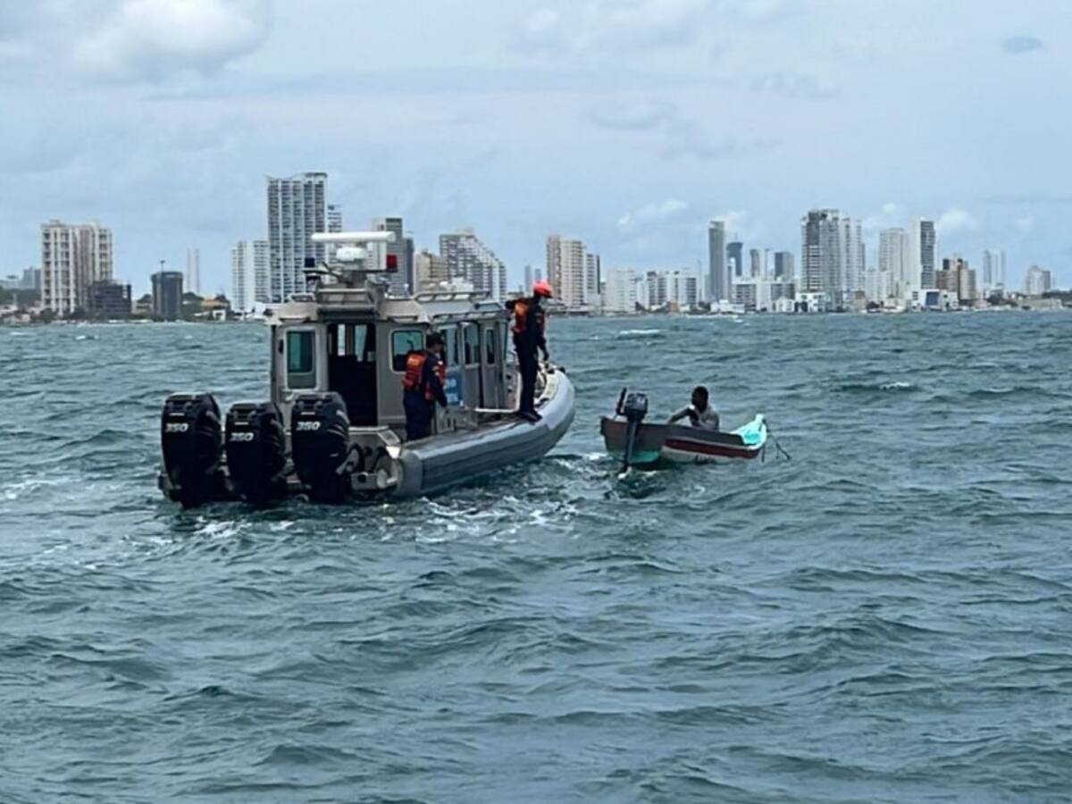 Armada intensificó patrullajes en La Boquilla tras hurto a pescador