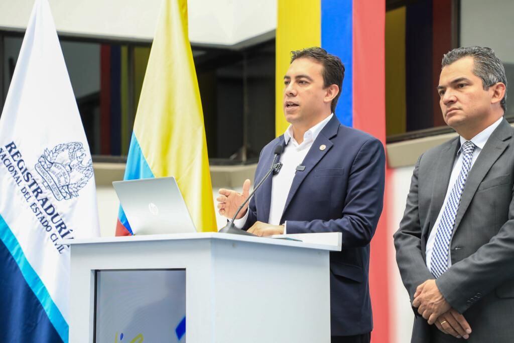 Subcomisión Nacional de Orden Público con el registrador nacional del Estado Civil, Alexander Vega Rocha