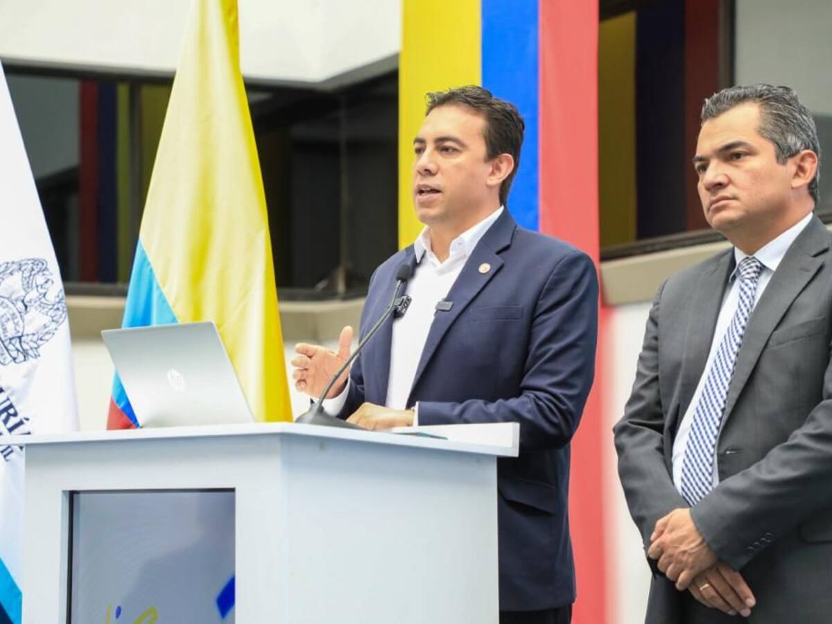 Todos nuestros kits electorales y mesas abrirán con normalidad: registrador Alexander Vega