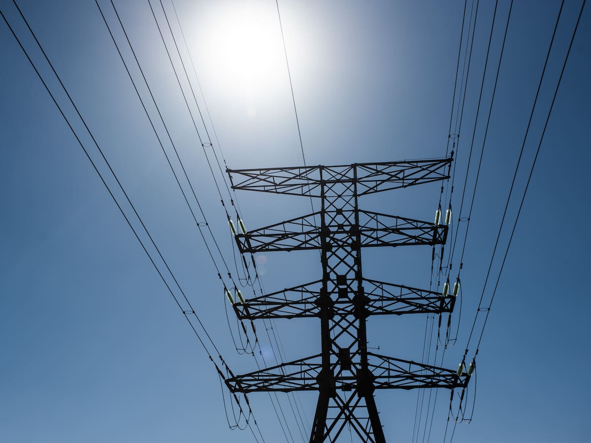 Incendio deja sin luz a conjunto residencial en Cajicá por un mes