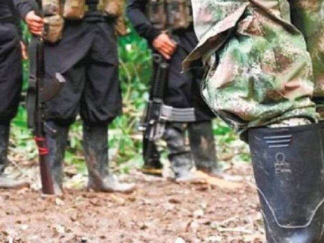 Hostigamiento a estación de policía en Teruel