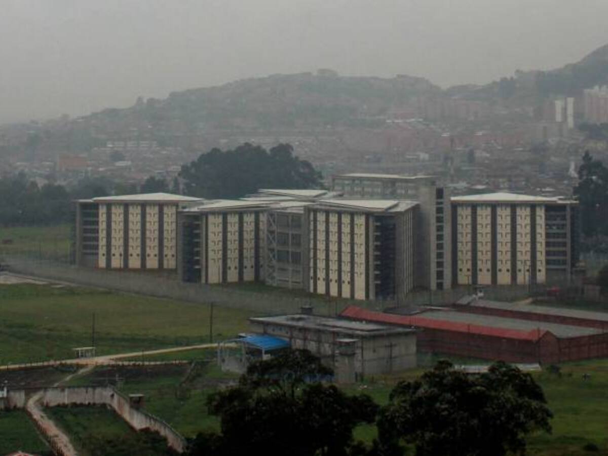Ocho patios en La Picota están sin luz