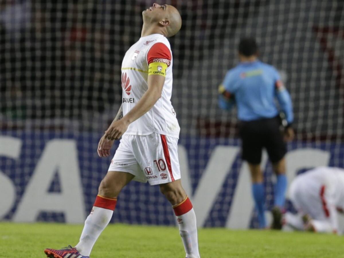 Omar Pérez no acepta que no puede jugar más: Gerardo Pelusso