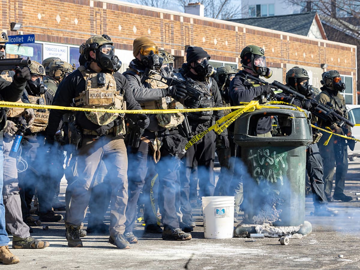 Trump ordenó retirar la presencia de agentes federales en protestas de Minneapolis