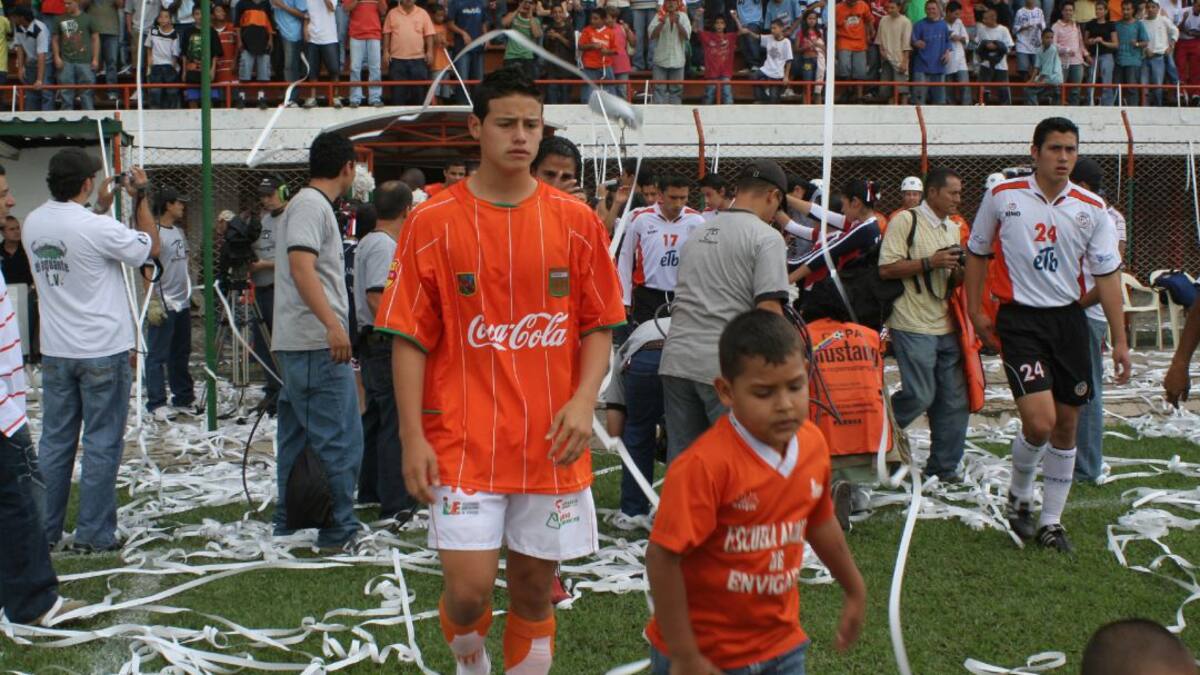 La última vez que James Rodríguez enfrentó a un equipo colombiano