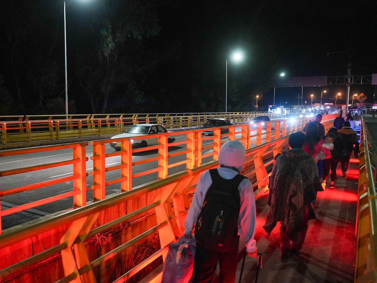 Luego de tres días de protestas, logran acuerdos para habilitar la frontera entre Colombia y Ecuador