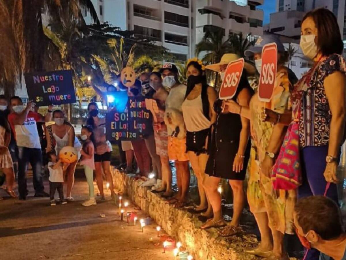 En Cartagena realizaron Velatón para exigir intervención de El Laguito
