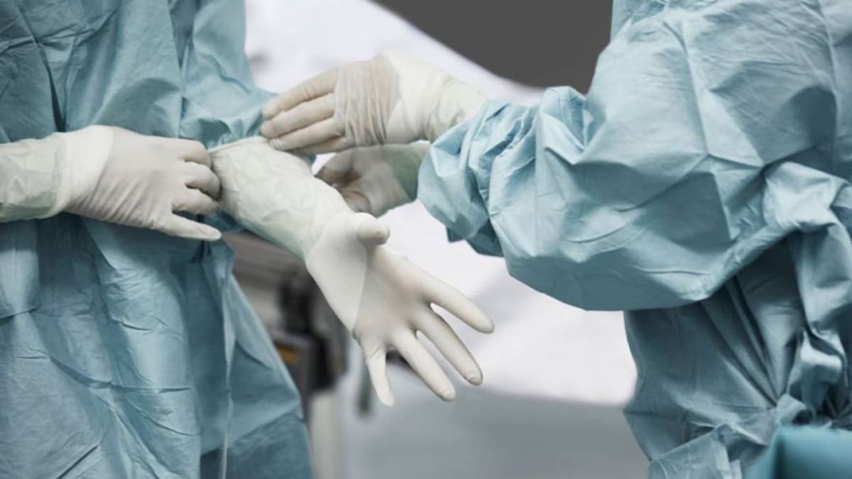 Médicos cuestionan bonificación para personal que atiende COVID-19