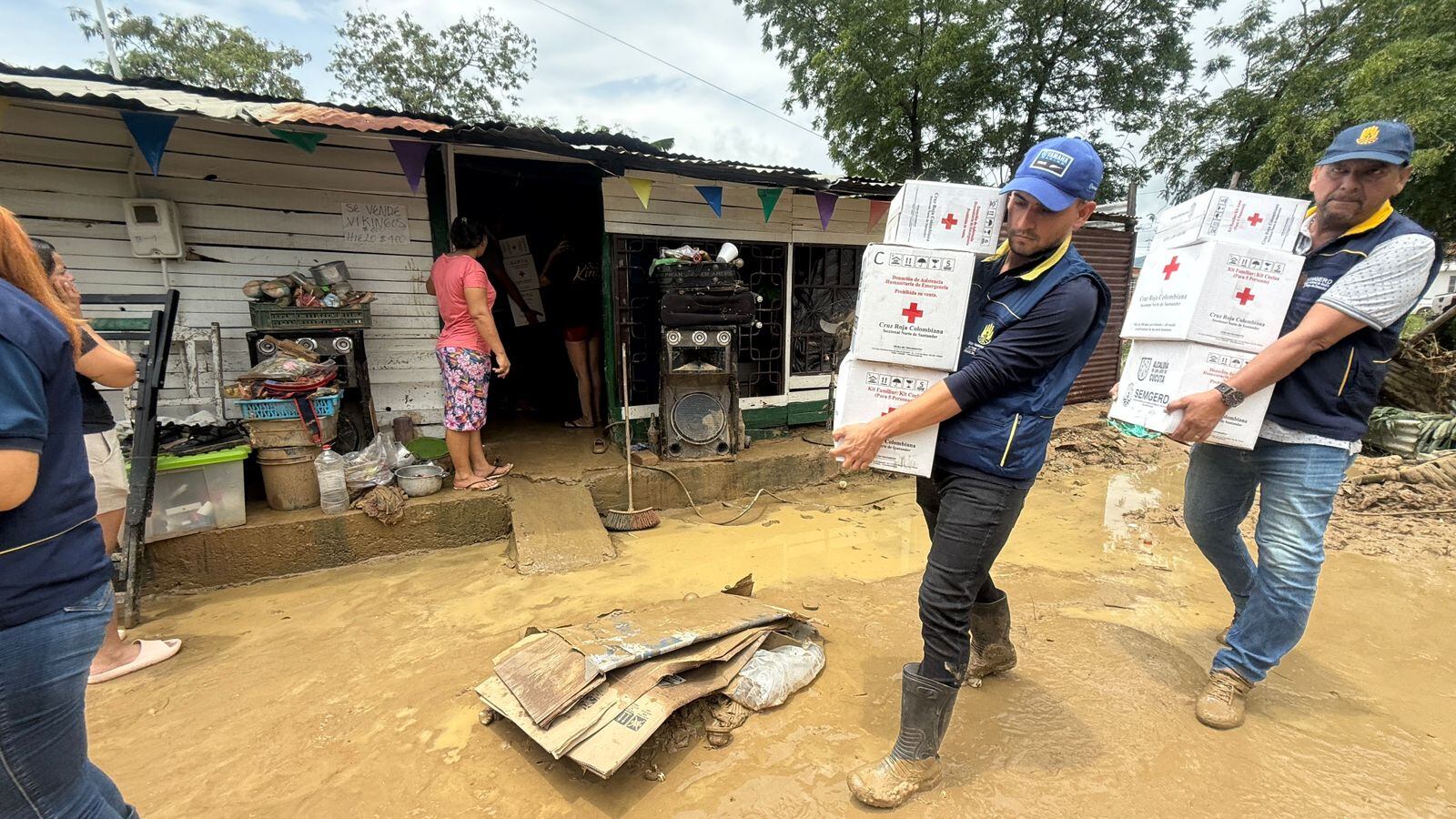 Alcaldía atiende a damnificados por lluvias / Foto Alcaldía