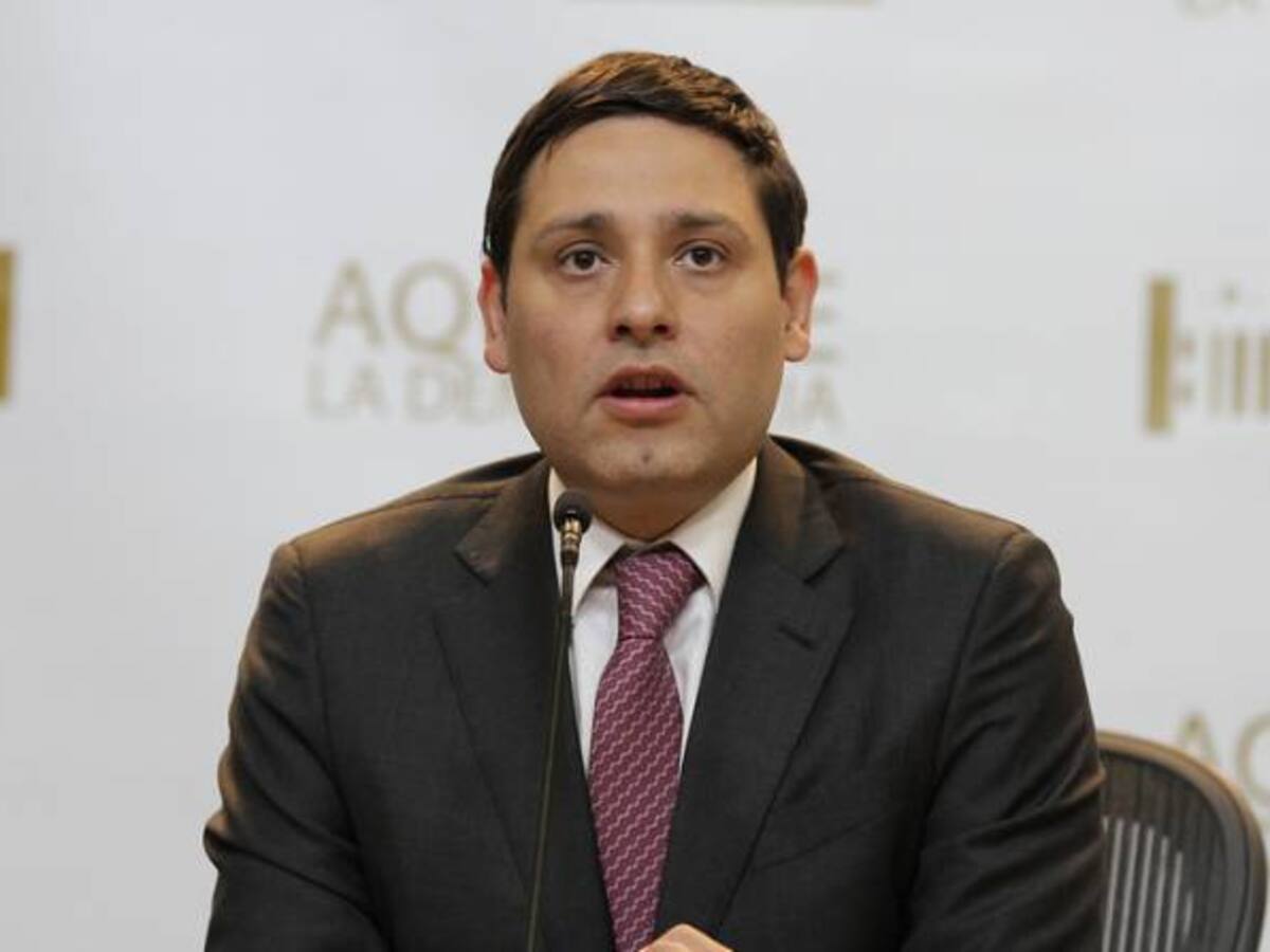 “Más de 25 congresistas de La U estamos apoyando a Germán Vargas Lleras”: Lizcano