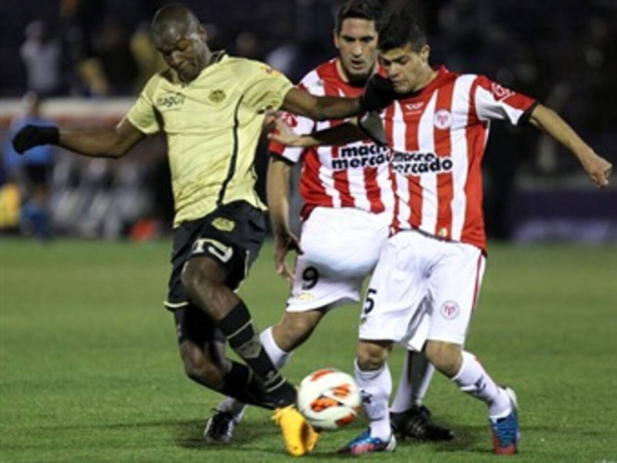 Con 'garras y uñas' Itagüí defendió su clasificación a octavos de Copa Sudamericana