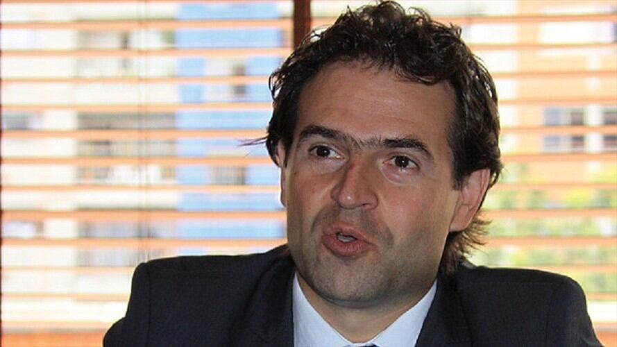 Federico Gutiérrez advirtió que el Valle de Aburrá está en alerta naranja por la calidad del aire. Foto: Colprensa