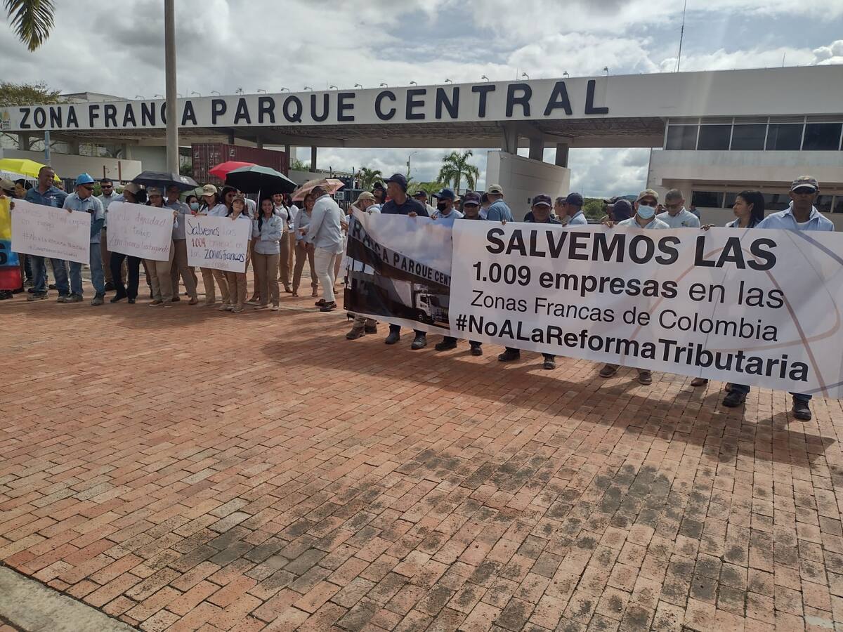 Trabajadores de Zona Franca Parque Central protestaron contra reforma tributaria