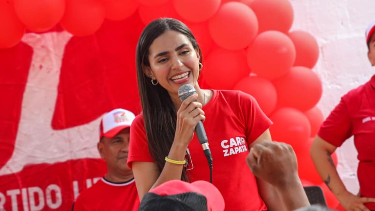 CAROLINA ZAPATA RUIZ