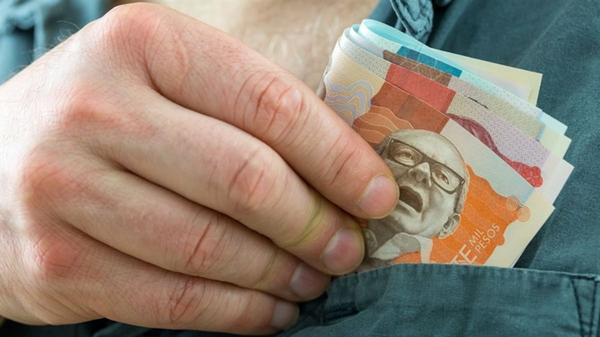 Prima de mitad de año, ¿cuánto le llega si ha trabajado 6 meses o menos? Calculadora MinTrabajo