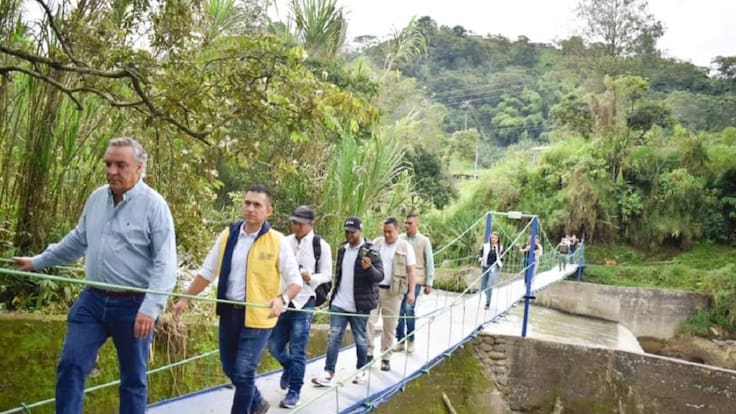 Reparación puente Chagualá en Quindío