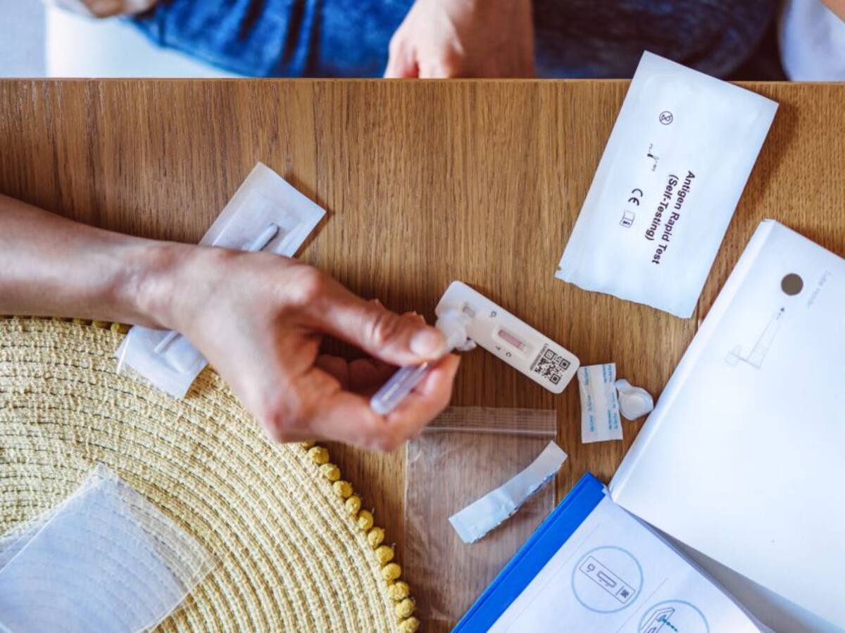 MinSalud: "Sí estamos en un pequeño pico de COVID-19 en el país"