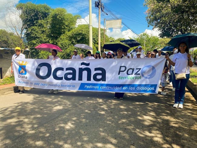 Más de 2.500 ocañeros marcharon este lunes 4 de mayo exigiendo que cesen los secuestro. / Foto: Alcaldía de Ocaña.
