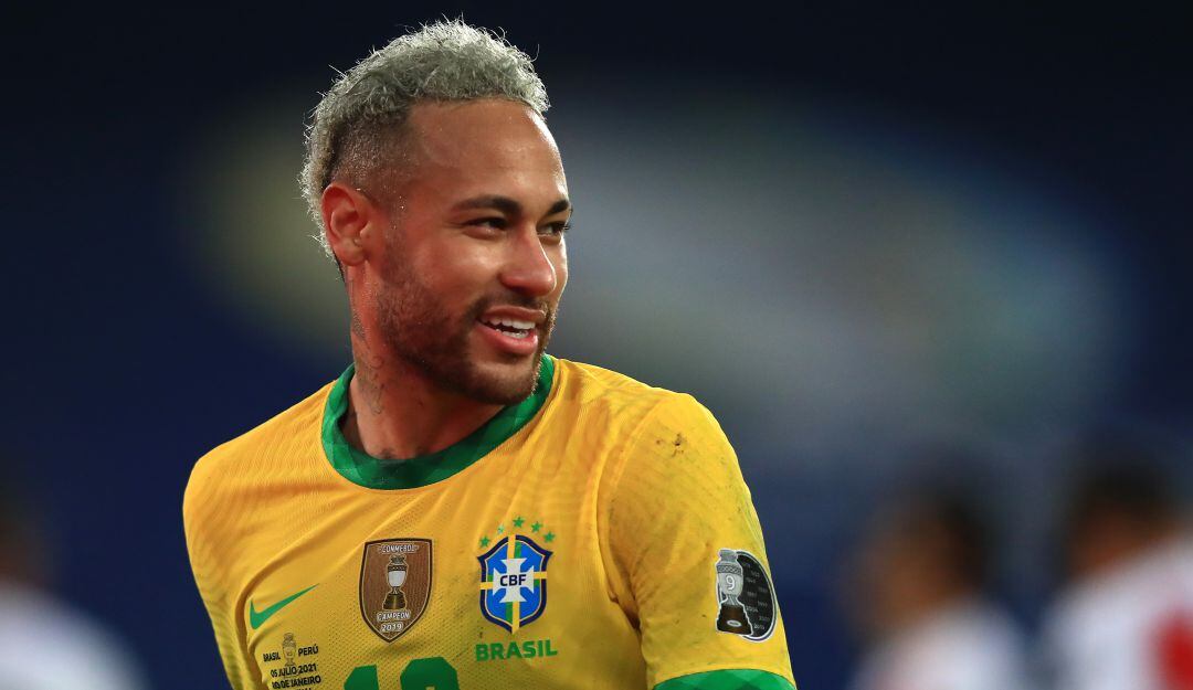 Neymar dio la asistencia en el gol de Lucas Paquetá ante Perú.